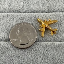 Vintage PAA Pan Am Airlines DC-8 ? 707 ? Plane Gold Tone Pin Pinback #62049