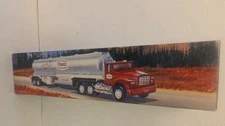 New Texaco Toy Tanker Truck 1975   1995 Edition Lights Sound Semi Truck