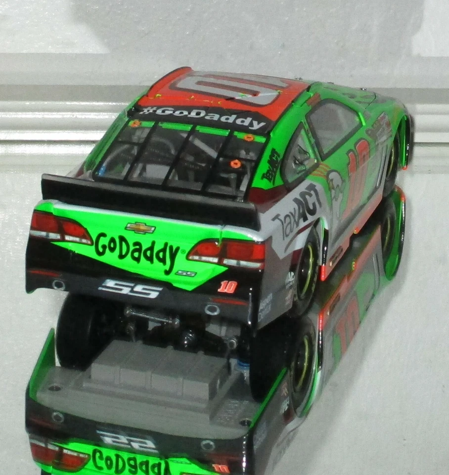 2015 ПРОТОТИП DANICA PATRICK NO10 GODADDY НАЛОГОВЫЙ АКТ 1/24 автомобиль РЕДКИЙ ПРОТОТИП WOW  - Изображение 4 из 4