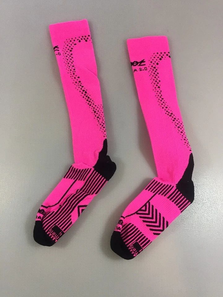 Zoot Womens Ultra 2.0 Compression Socks Size 4 (5873) - Image 4 of 4