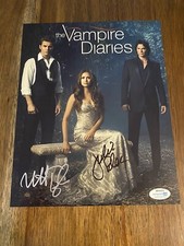 Julie Plec & Melinda ‘Vampire Diaries’ signed autographed 8x10 photo ACOA