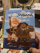 Little Golden Book Ser.: Moana Little Golden Book (Disney Moana) by Laura...