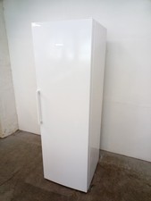 Pre-used Extra Large White Siemens GS36NVWFV Tall Upright Freezer T41
