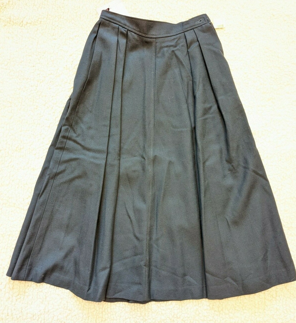 Vintage NOS Jaeger Women Skirt Midi Pleated 100percent Wool Made In England Size S