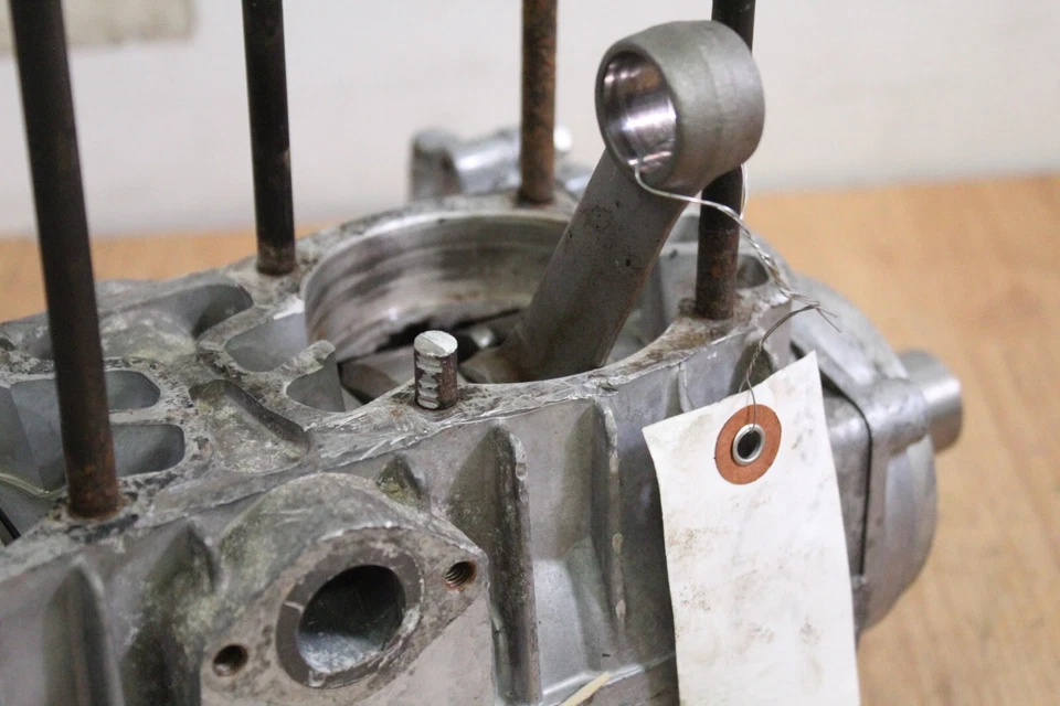 1979 Kawasaki Invader 340 Crankcases / Main Engine Cases - Image 4 of 4