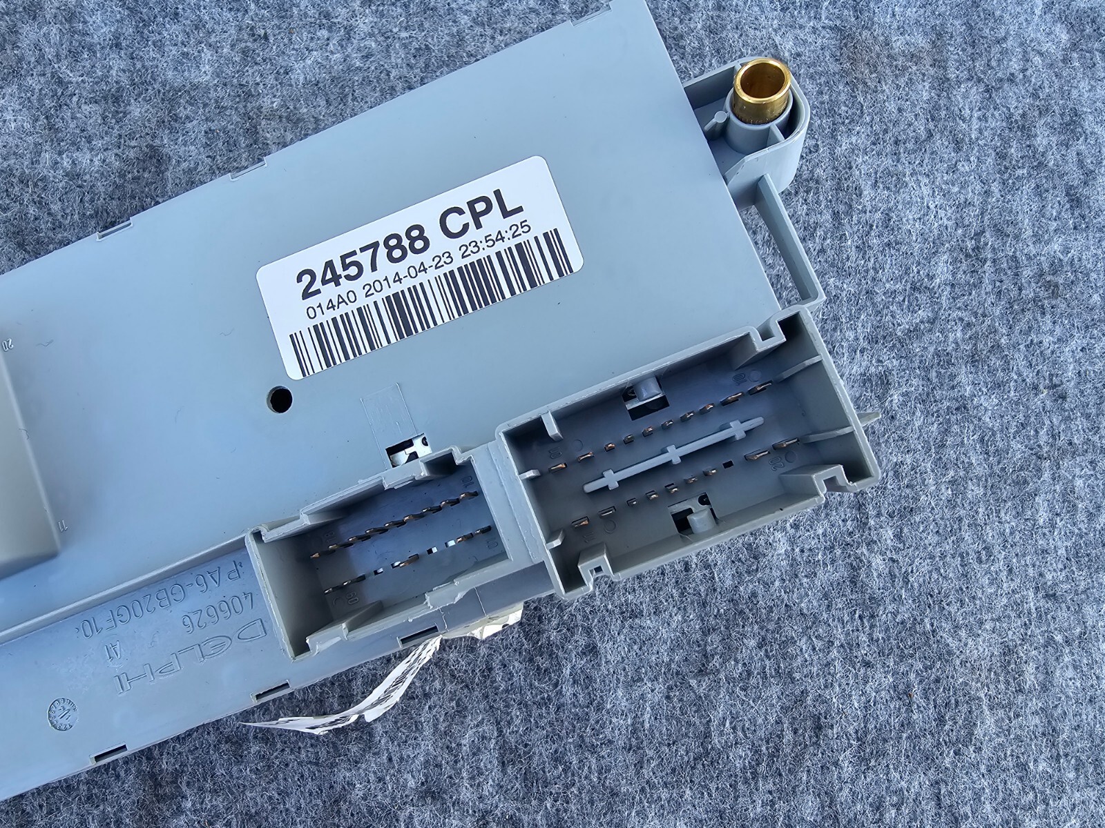 FRONT RELAY FUSE BOX MODULE OEM 08-19 MASERATI GRANCABRIO GRANTURISMO M145