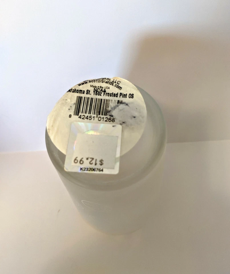 Taza de vidrio esmerilada para estudiantes de la Universidad Estatal de Oklahoma para beber baloncesto universitario Foto 2 de 2