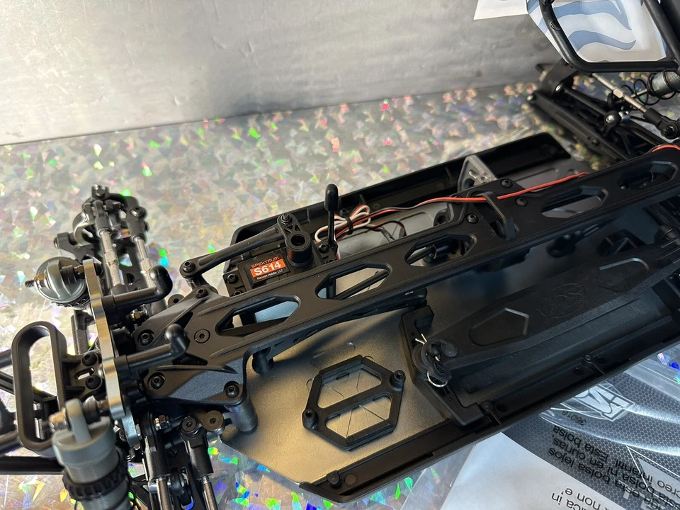 NEU Losi Tenacity DB PRO 1/10 4wd Buggy Roller Slider Body Servo komplett Fox - Bild 3 von 4