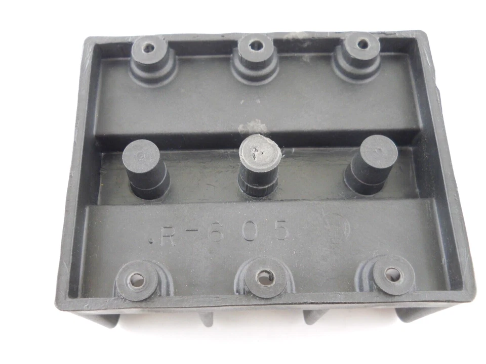New ~ Ilsco PDB-11-2/0-3 Power Distribution Block, 3 Pole Block, 175 A, 600 V - Image 3 of 4