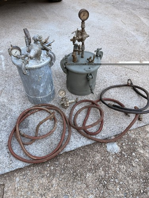 #ad #ad DeVilbiss Galvanized Steel Pressure Pot Feed Tank Untested As Is $145.00