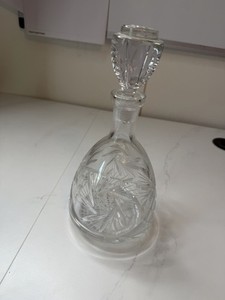 Clear Cut Glass Decanter w/ Stopper, Etched Pattern Decorative Design