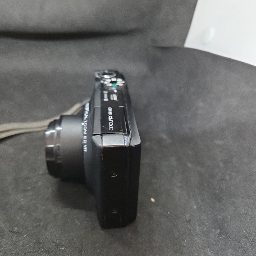 NIKON COOLPIX S8100 Black 12.1MP DIGITAL CAMERA Full HD Working