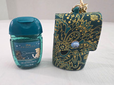 Bath & Body Works Disney Jasmine Aladdin Pocketbac Holder & Sanitizer NEW