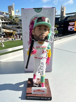 MLB パドレス タティス ジュニア ボブルヘッド 6月発送 🩷💛San Diego Padres Fernando Tatis Jr Bat Flip 6/23/25