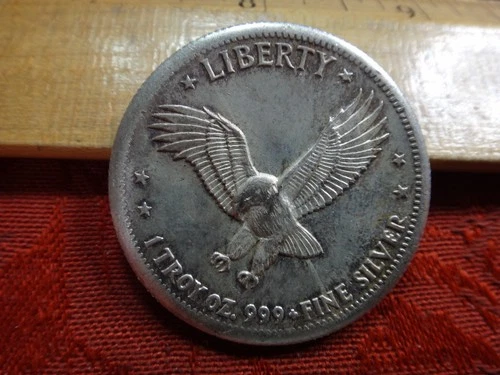 1981 Liberty Eagle 1 Oz .999 Silver Bullion Round Lot A - No Reserve