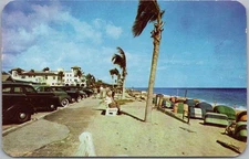 1951 DELRAY BEACH, Florida Postcard "Looking North on the Beach" Dexter Chrome