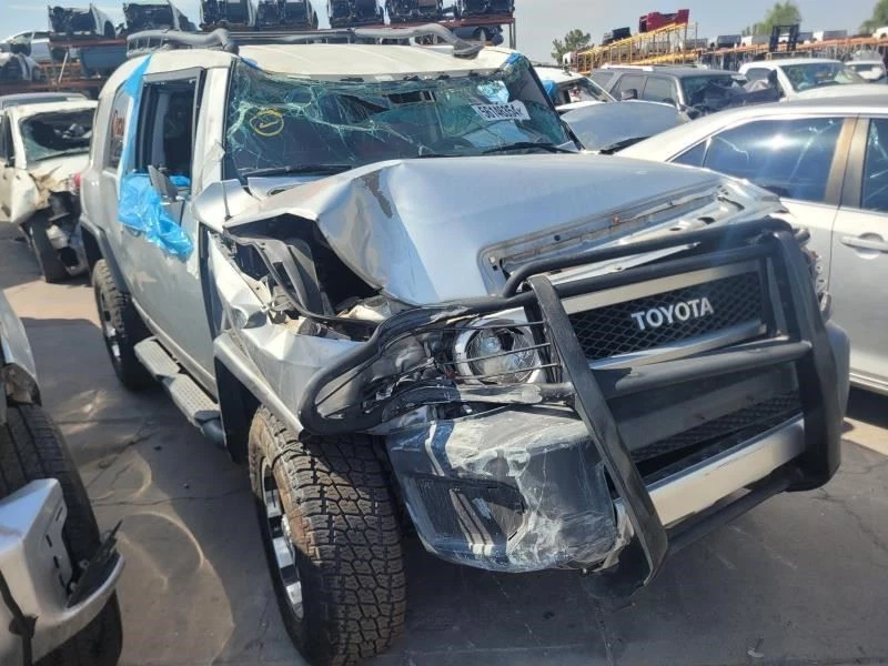 Alternador 100 Amp ID 27060-31120 compatible con 07-11 FJ CRUISER 25979340 Foto 2 de 4