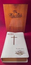 Holy Bible OIL CHEMICAL & ATOMIC WORKERS UNION Advertising Edition / 1st ed 1976
