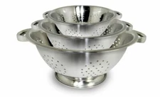 Brand New 3 Pc Set ExcelSteel Colander set w/ Sturdy Base, Stainless Steel