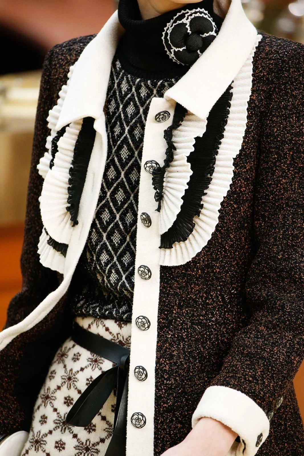 GIACCA BLAZER CHANEL 15K 2015 MOST WANTED RUNWAY RUFFLE ABBELLITA CC FR 38