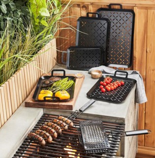 142 Barbecue Recipes