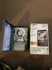 Tork 1109A Multi-Voltage Time Switch 120/208-277V Indoor Metal Case 24-Hour LED.