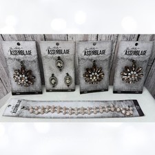 Tim Holtz ASSEMBLAGE Jewelry Making Trinkets Chain Pendents Links Lot