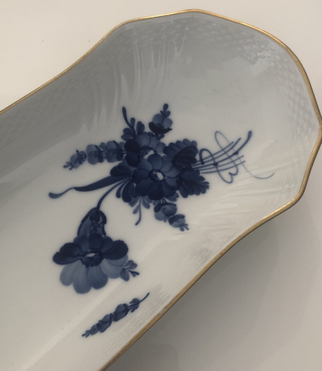 Royal Copenhagen Denmark Blue Flowers (Curved) #1867 Oblong 14. 1