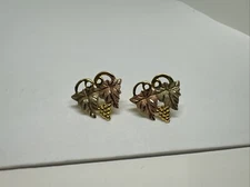 Estate 14k Tri-Color Gold Grapes & Leaves Post Stud Earrings w/ 14K Backs 1.7g