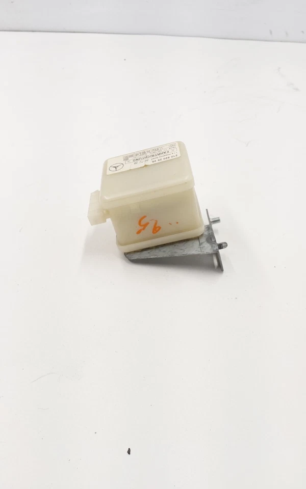 Módulo sensor alarma seguridad antirrobo Mercedes-Benz E430 1999 OEM 2108202926 Foto 3 de 4