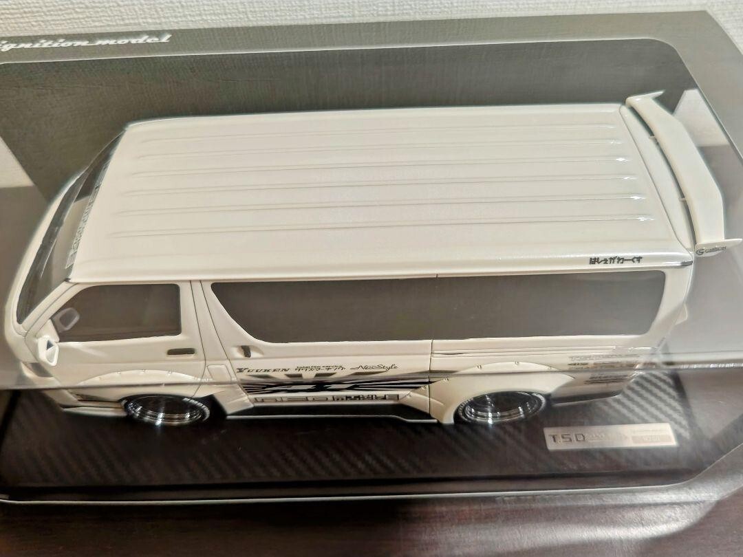 IG2810 1/18 ハイエース TSD WORKS HIACE White ignition model』 T・S・D WORKS HIACE White (1／18 Scale
