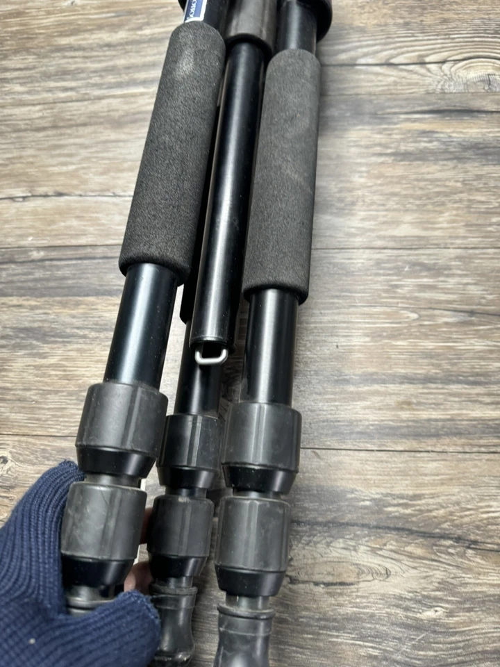 Giottos MT-9160 Aluminum Tripod Legs, Black, 3-Section, 23.6-63 in - Image 2 of 4