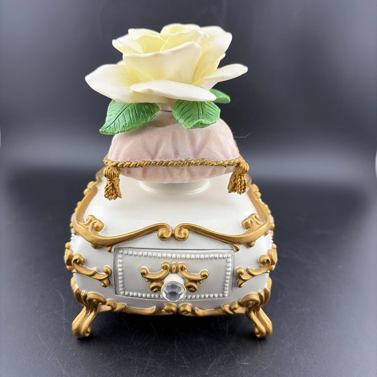 Schmid Music Box Indiana Collectible Music Boxes (1940-1970) for