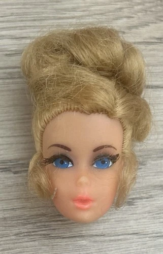 Vintage Barbie Beautiful Grow Hair Pretty Barbie Head Original Hair Set