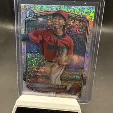 2025 Bowman Ricardo Yan Chrome Mini Diamonds Refractor 1st #BCP-31