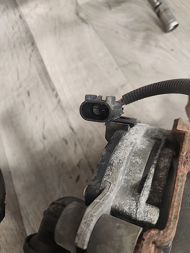 Pontiac G6 2009 bomba de inyección de aire secundaria 4P equipo original GM *solo 2009 Foto 3 de 4