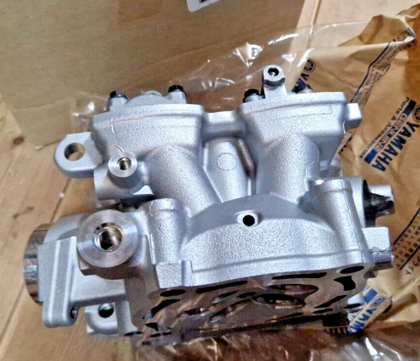 雅马哈正品 2014 - 2017 YZ450F 气缸盖 1SL-11102-00-00 — 第 4/4 张图片