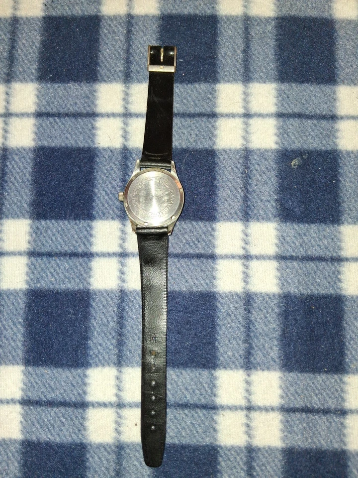 Reloj Colgante 1 'Bulova'. 1 reloj vintage para mujer. 1 Reloj Caravelle. 1 Carabela Foto 3 de 4