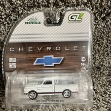 1:64 Greenlight 1972 Chevy Cheyenne C10 Short Bed White Hobby Exclusive NEW