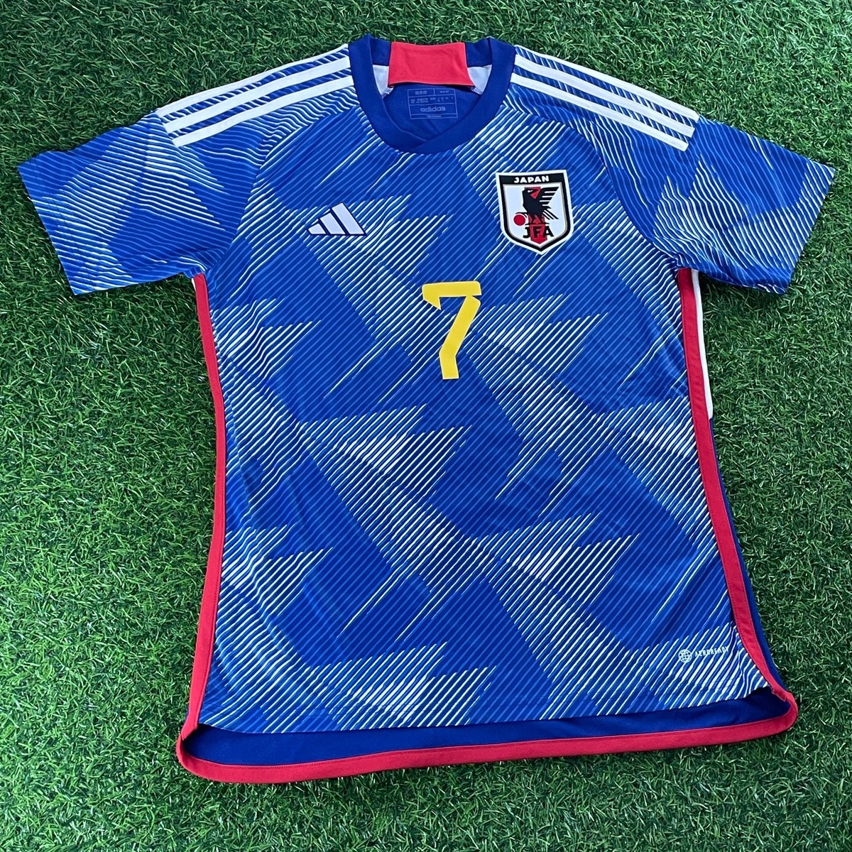 Kaoru Mitoma Japan 2022 Official Jersey Shirt Kit - JPN XL / US L