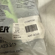 Safety Harness: Climbing, Vest Harness, Quick-Connect, Cam | HONEYWELL MILLER