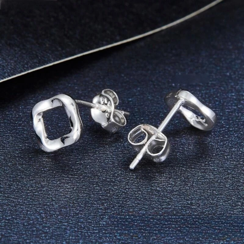 Pendientes cuadrados de platino puro PT950 para mujer y hombre 1,7-2 g Foto 3 de 3