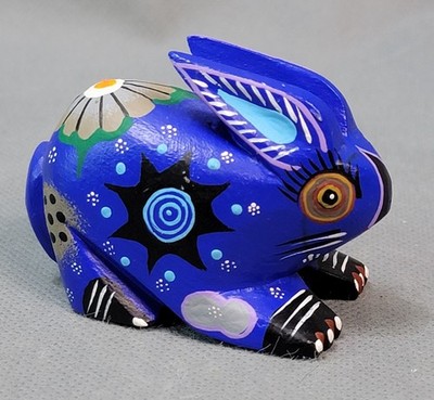 Signed ROBERTA ANGELES Hand Painted FOLK ART Wood BUNNY RABBIT Mexico FIGURINE