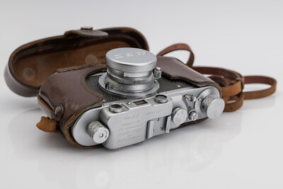 Very rare FED C(S) Commanders FED 2/50, 50mm f/2.0 lens, in nice, original case!