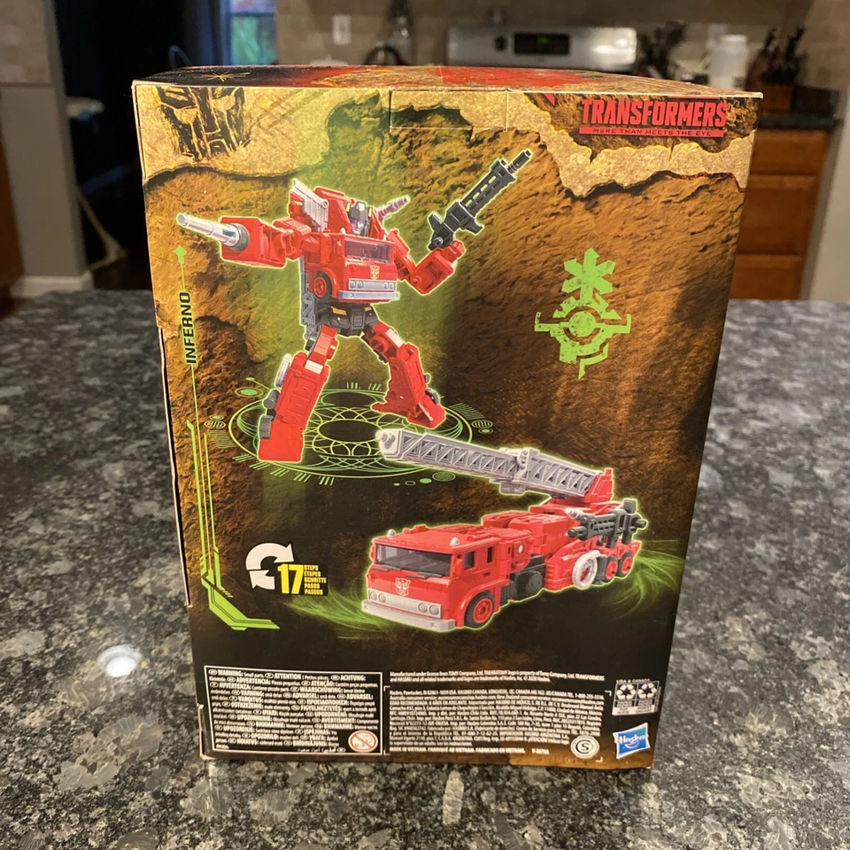 Hasbro Transformers War For Cybertron Kingdom Voyager Class Inferno BRAND NEW - Image 3 of 4