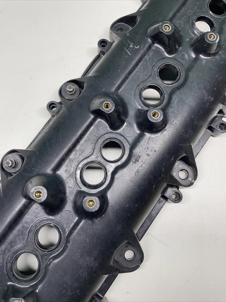 Ram 1500 2015 cubierta de válvula TNXE6219210983 OEM Foto 4 de 4