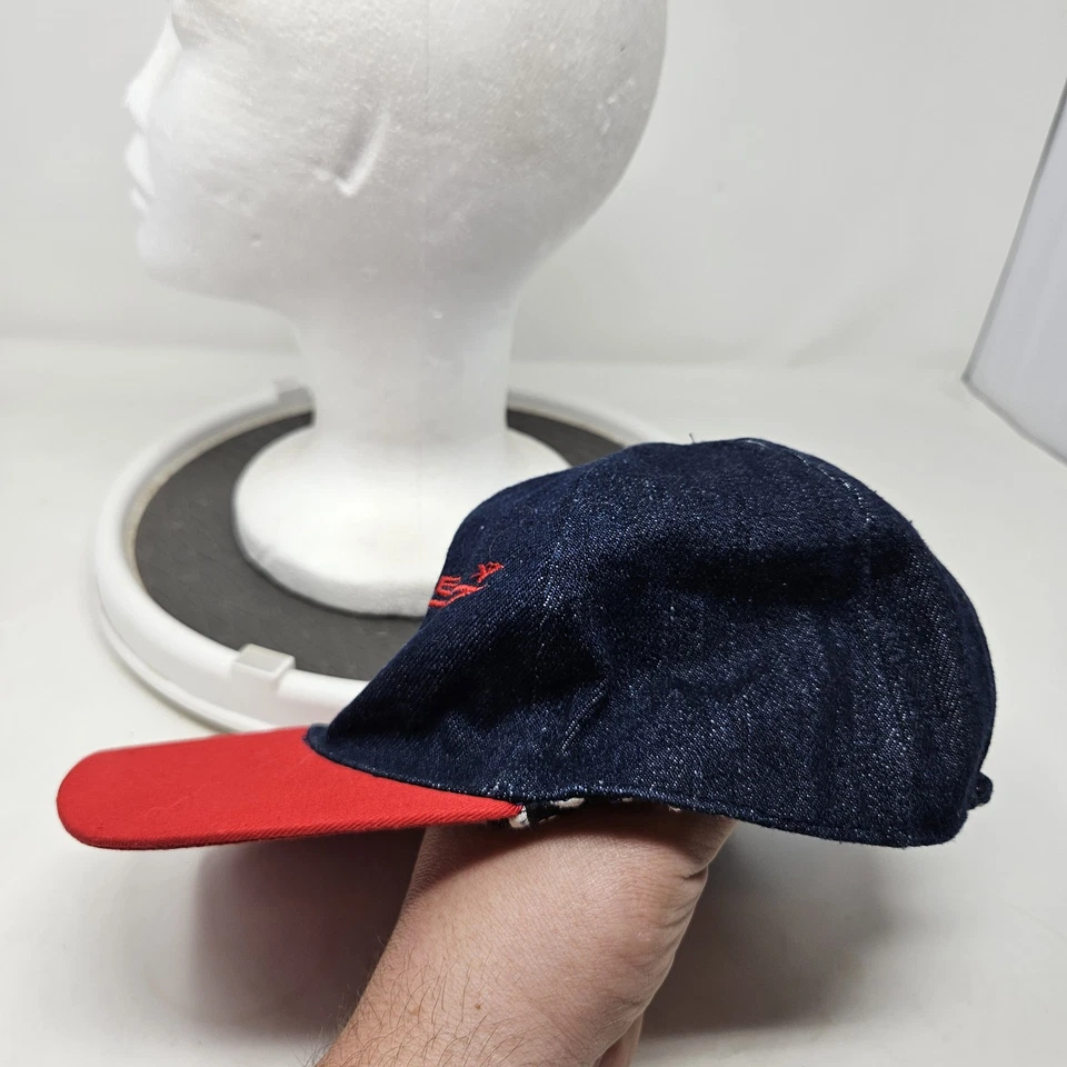 Gorra de colección Mickey & Co con correa trasera denim roja juvenil Disney bordada años 90 Foto 4 de 4