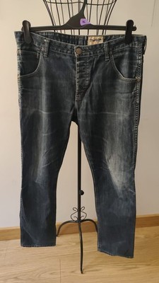 Wrangler Spencer Vintage Button Fly Jeans Dark Wash Straight Leg Y2K Denim