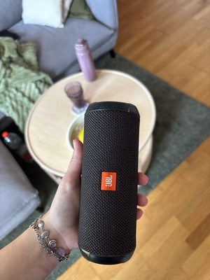 JBL Flip 3 Bluetooth Lautsprecher Schwarz Funktioniert