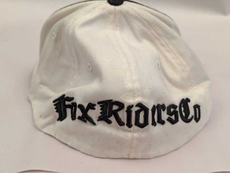 Gorra Fox Foxy Riders Co Negra BLANCA Flex Fit L/XL Foto 4 de 4